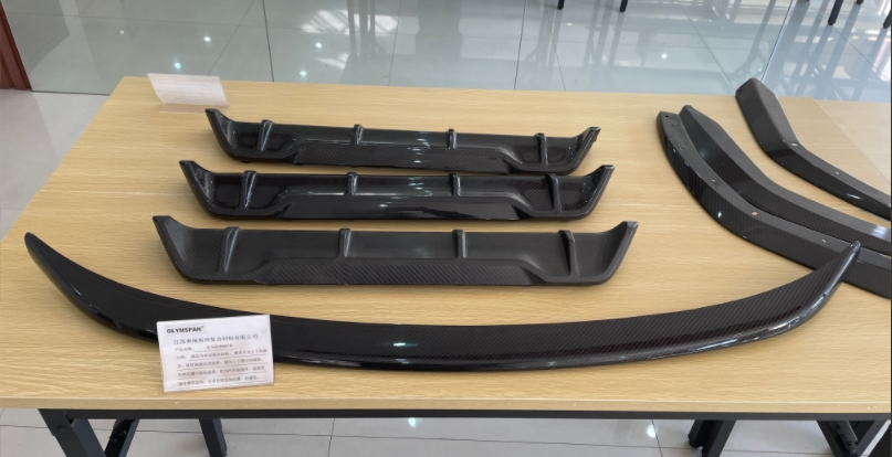 汽车碳纤维宝马前唇M3系